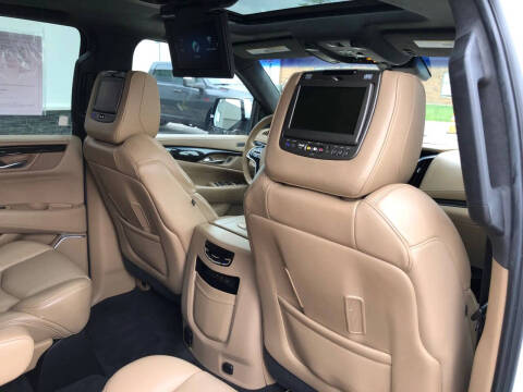 2019 Cadillac Escalade ESV Platinum