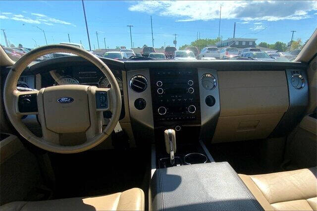 2012 Ford Expedition EL XLT