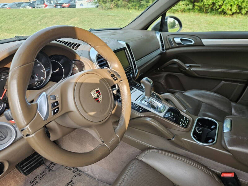 2011 Porsche Cayenne Tiptronic