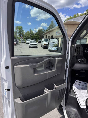 2019 Chevrolet Express LT 2500