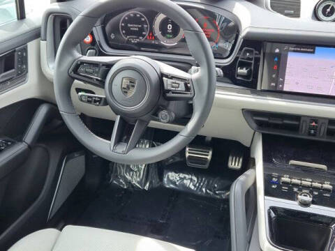 2025 Porsche Cayenne Turbo E-Hybrid