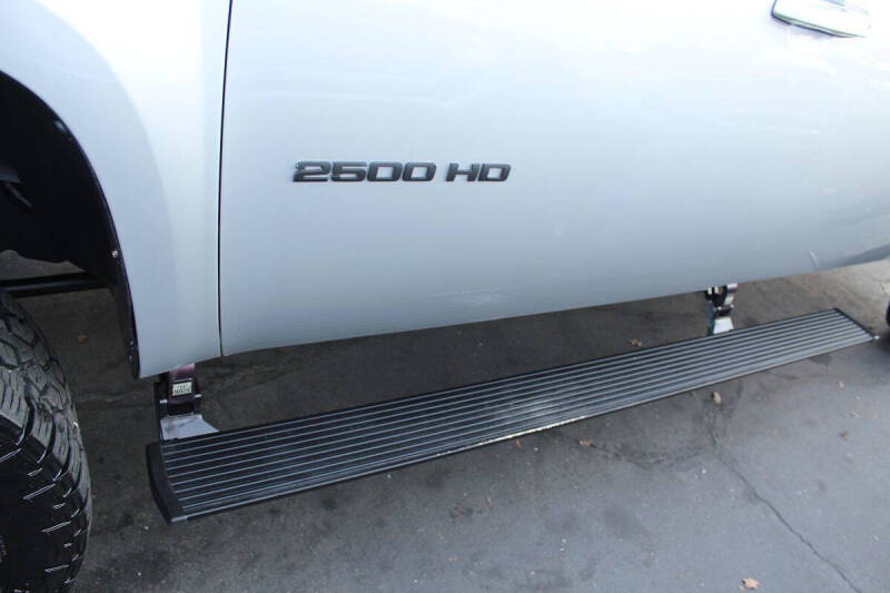 2011 GMC Sierra 2500HD