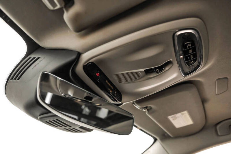 2021 Volvo V60 T5 Momentum