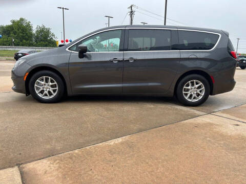 2017 Chrysler Pacifica Touring
