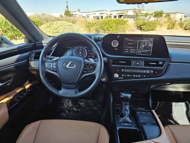 2022 Lexus ES 350