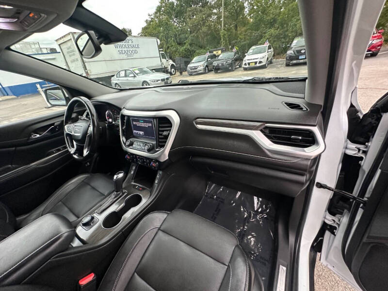 2019 GMC Acadia SLT-1
