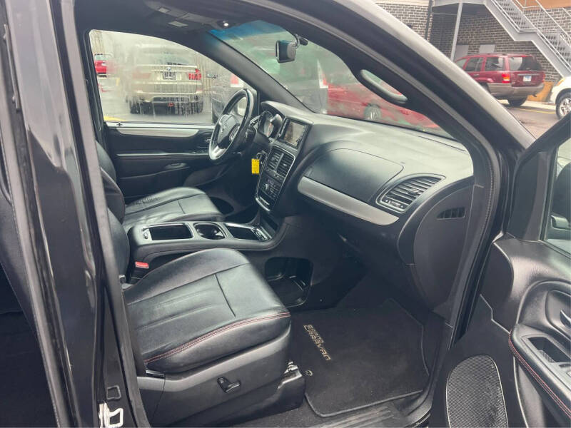 2017 Dodge Grand Caravan GT