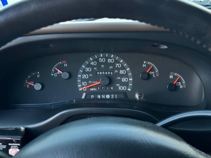 1999 Ford E-Series E-250