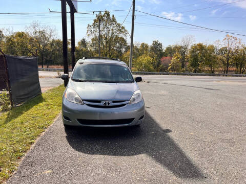 2009 Toyota Sienna for sale at IBR Auto Sales in Pottstown PA