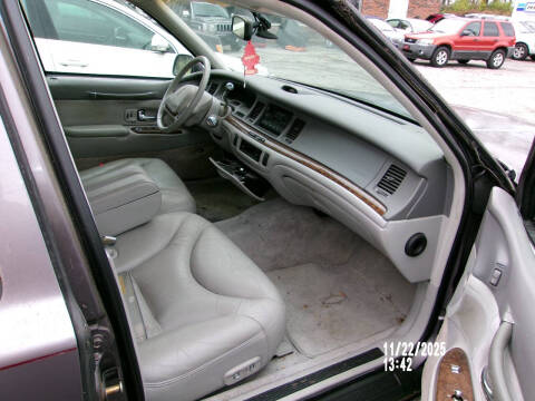 1995 Lincoln Town Car Cartier