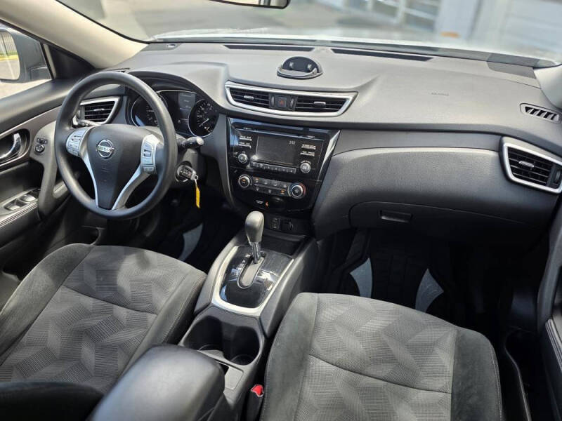 2016 Nissan Rogue SL