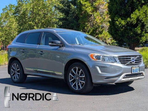2017 Volvo XC60 T6 Dynamic