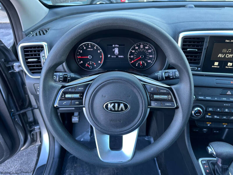 2022 Kia Sportage LX