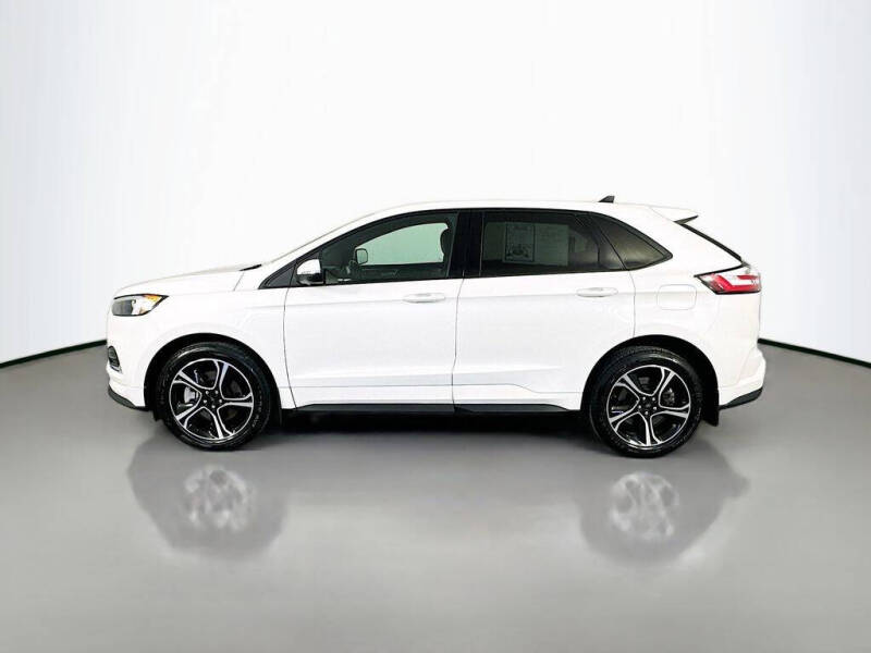 2022 Ford Edge ST
