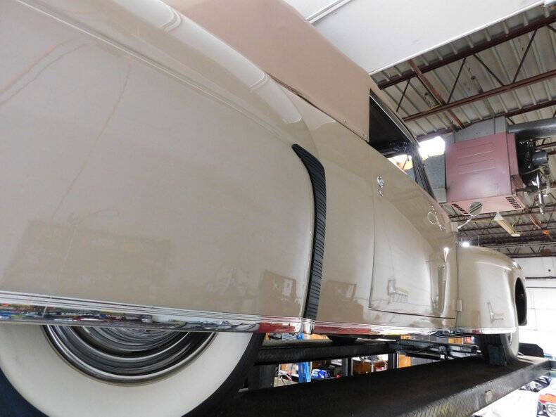 1942 Lincoln Continental