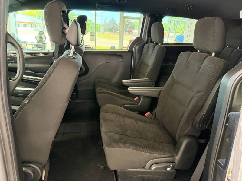2017 Dodge Grand Caravan SE Plus