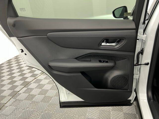 2025 Nissan Ariya Engage