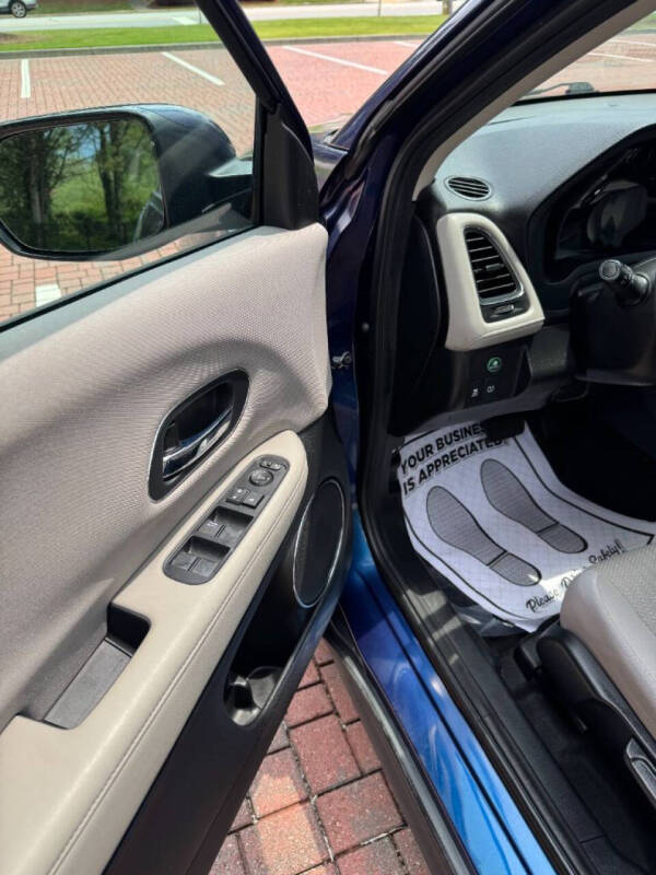 2017 Honda HR-V EX