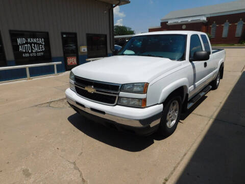 2007 Chevrolet Silverado 1500 Classic for sale at Mid Kansas Auto Sales in Pratt KS