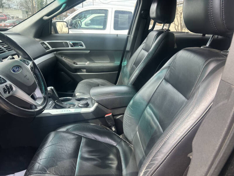 2013 Ford Explorer XLT