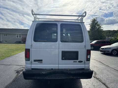 2011 Ford E-Series E-250