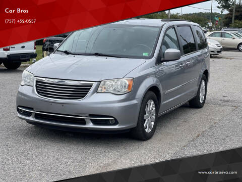 2015 Chrysler Town and Country Touring
