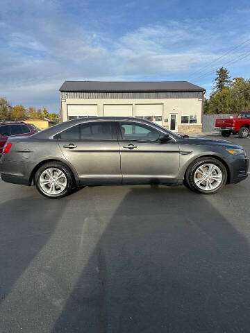 2015 Ford Taurus SEL