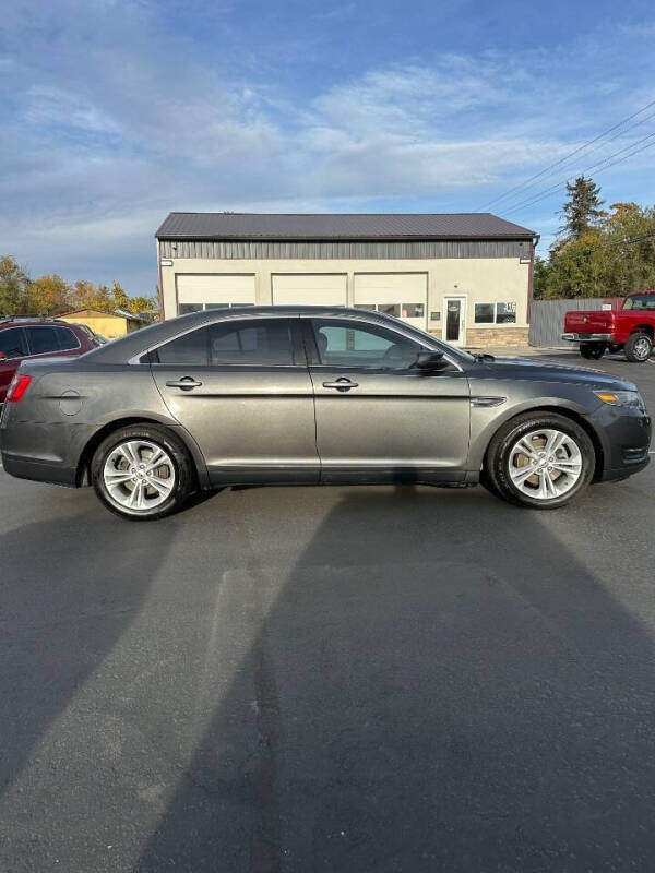2015 Ford Taurus SEL