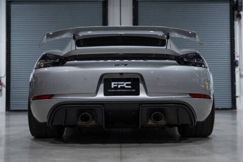 2020 Porsche 718 Cayman GT4