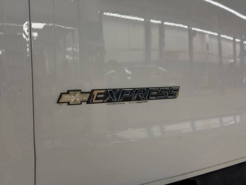 2020 Chevrolet Express 3500
