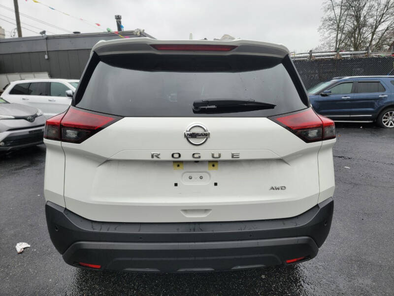 2021 Nissan Rogue S photo 7