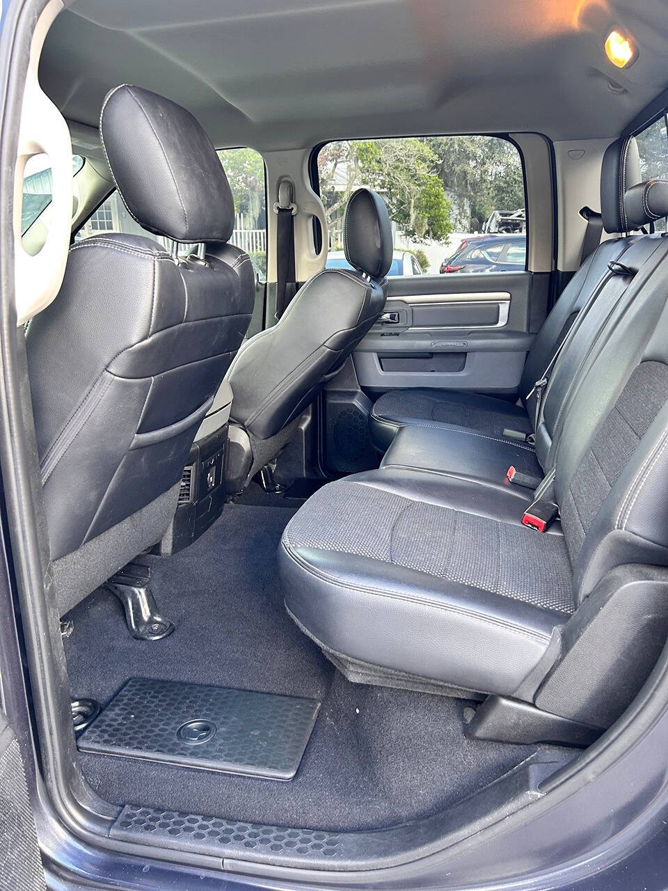 2019 Ram 1500 Classic for sale at GRACELAND AUTO LLC in Thonotosassa, FL