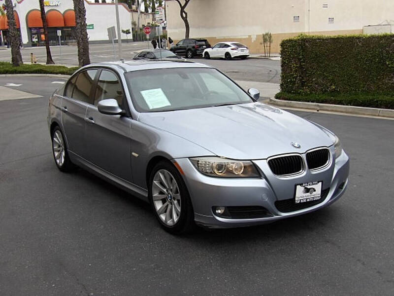 2011 BMW 3 Series 328i