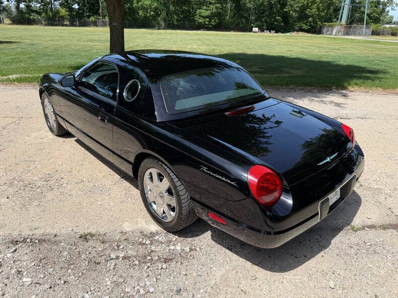 2002 Ford Thunderbird Deluxe