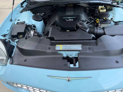 2003 Ford Thunderbird