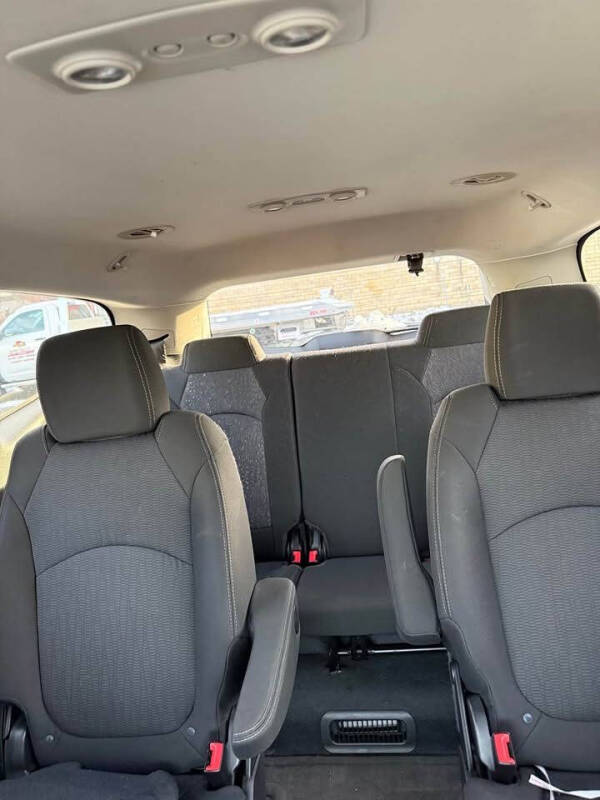 2016 Chevrolet Traverse LT