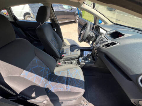 2011 Ford Fiesta SE