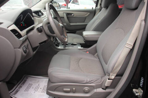 2017 Chevrolet Traverse LT