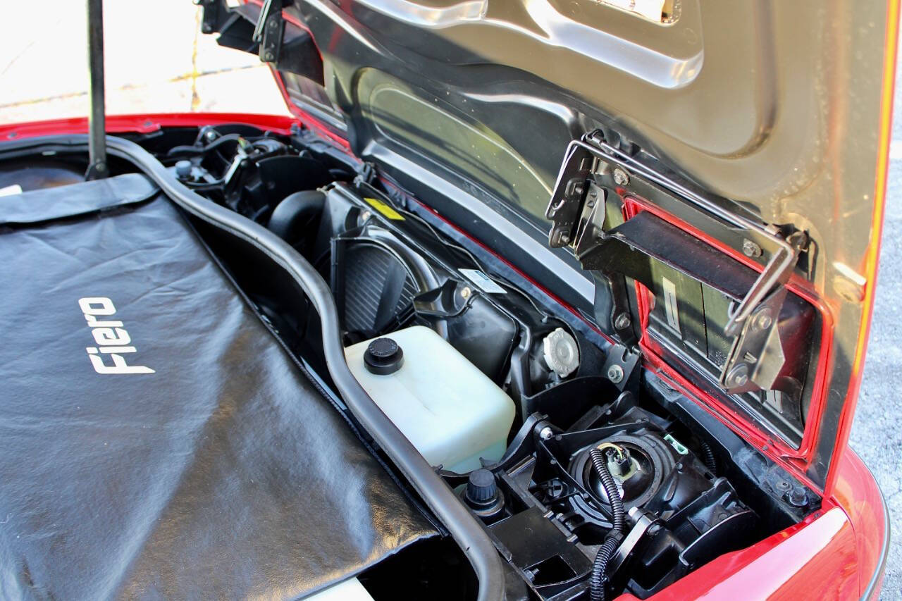 1988 Pontiac Fiero 38