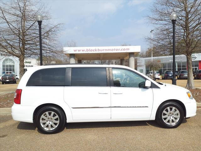 2015 Chrysler Town and Country for sale at BLACKBURN MOTOR CO in Vicksburg MS