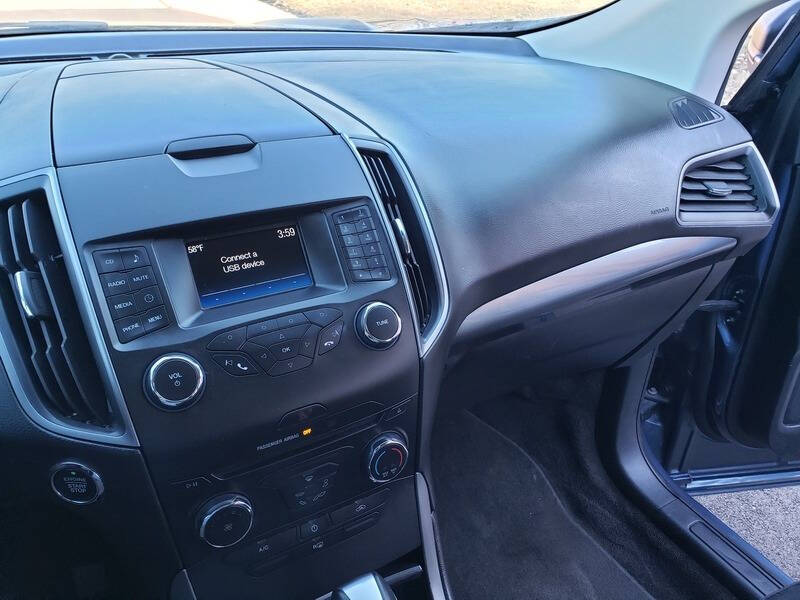 2018 Ford Edge SE