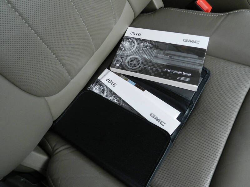 2016 GMC Acadia Denali