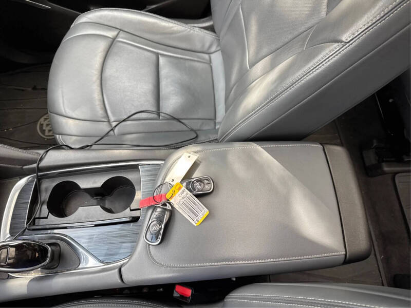 2019 Buick Enclave Essence