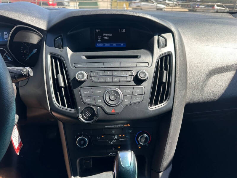 2015 Ford Focus SE