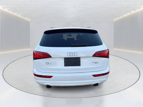 2013 Audi Q5 2.0T quattro Premium