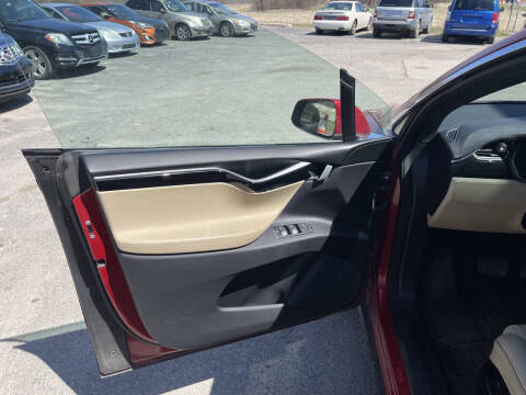 2016 Tesla Model X 90D