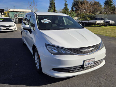 2017 Chrysler Pacifica Touring