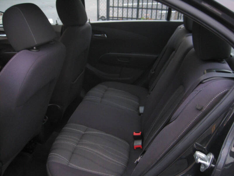 2015 Chevrolet Sonic LT Auto