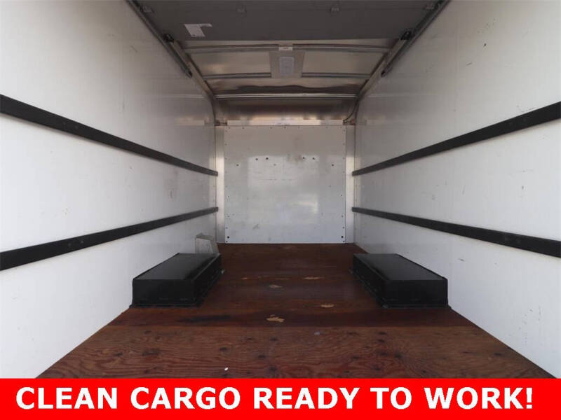 2022 GMC Savana 3500