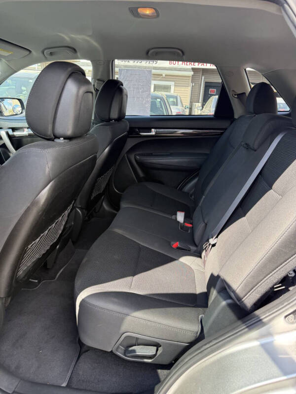 2014 Kia Sorento LX